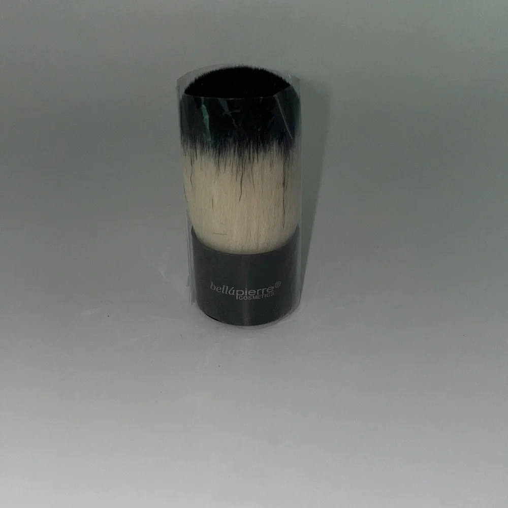 Bellapierre Mini Kabuki Brush Flawless Application Makeup Brush